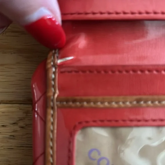 NWOT - CONSUELA - Quilted Red bifold Wallet light red - Picture 9 of 10